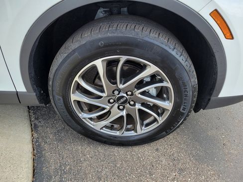 Certified 2022 Lincoln Corsair AWD w/ Equipment Group 101A image 33