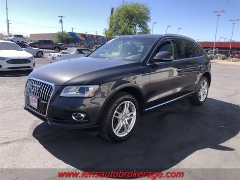 Used 2015 Audi Q5 2.0T Premium Plus w/ Technology Package AWD/4WD image 4