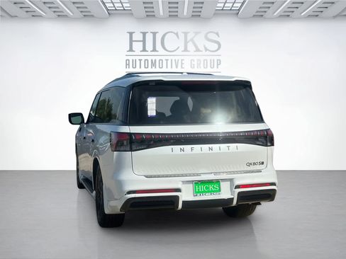 New 2026 INFINITI QX80 4WD w/ Sport Exterior Package image 7