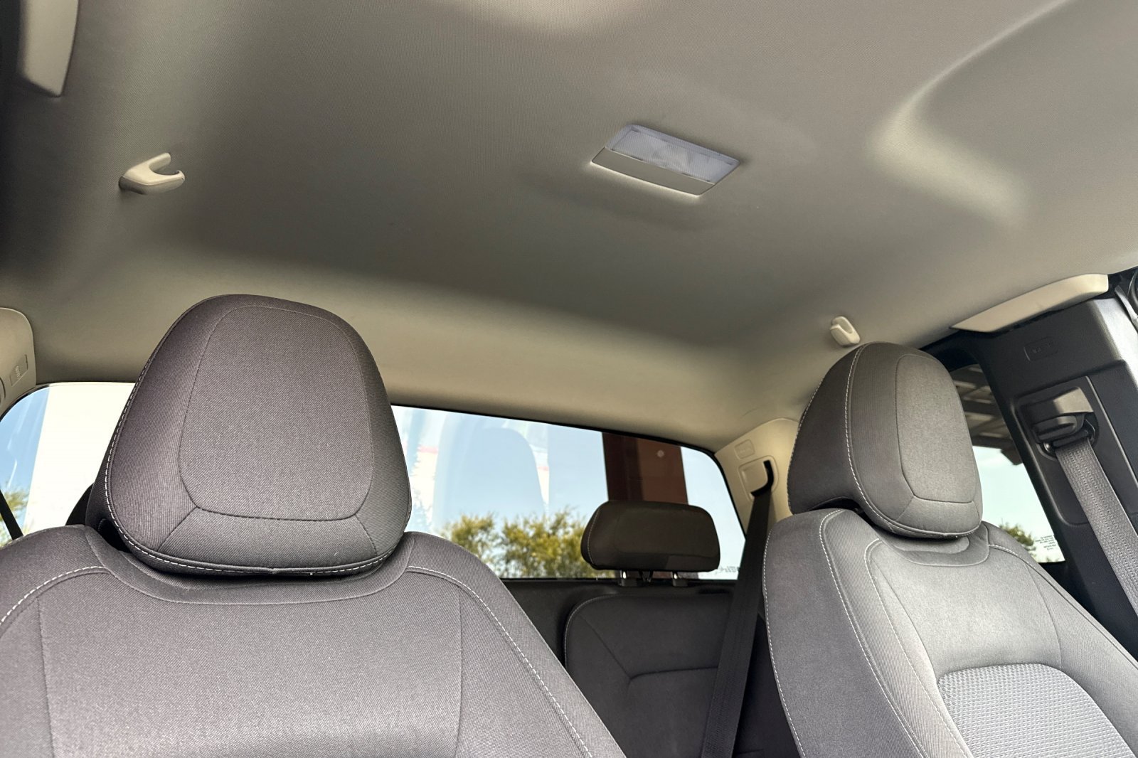Used 2022 Chevrolet Colorado LT w/ Safety Package AWD/4WD image 23