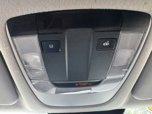 Used 2023 Kia Seltos LX AWD/4WD image 30