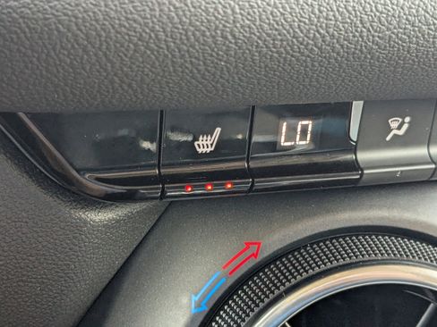 Used 2024 Chevrolet Blazer LT w/ Convenience Package image 28