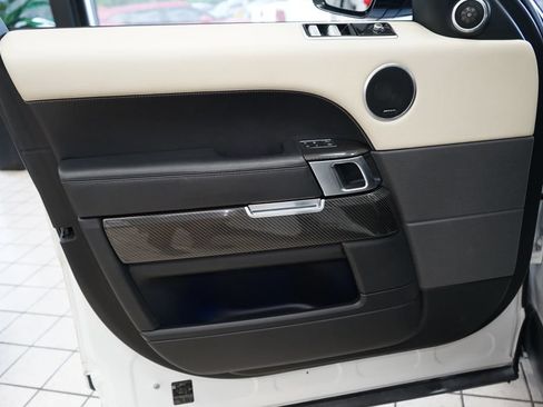Used 2019 Land Rover Range Rover Sport HST AWD/4WD image 30