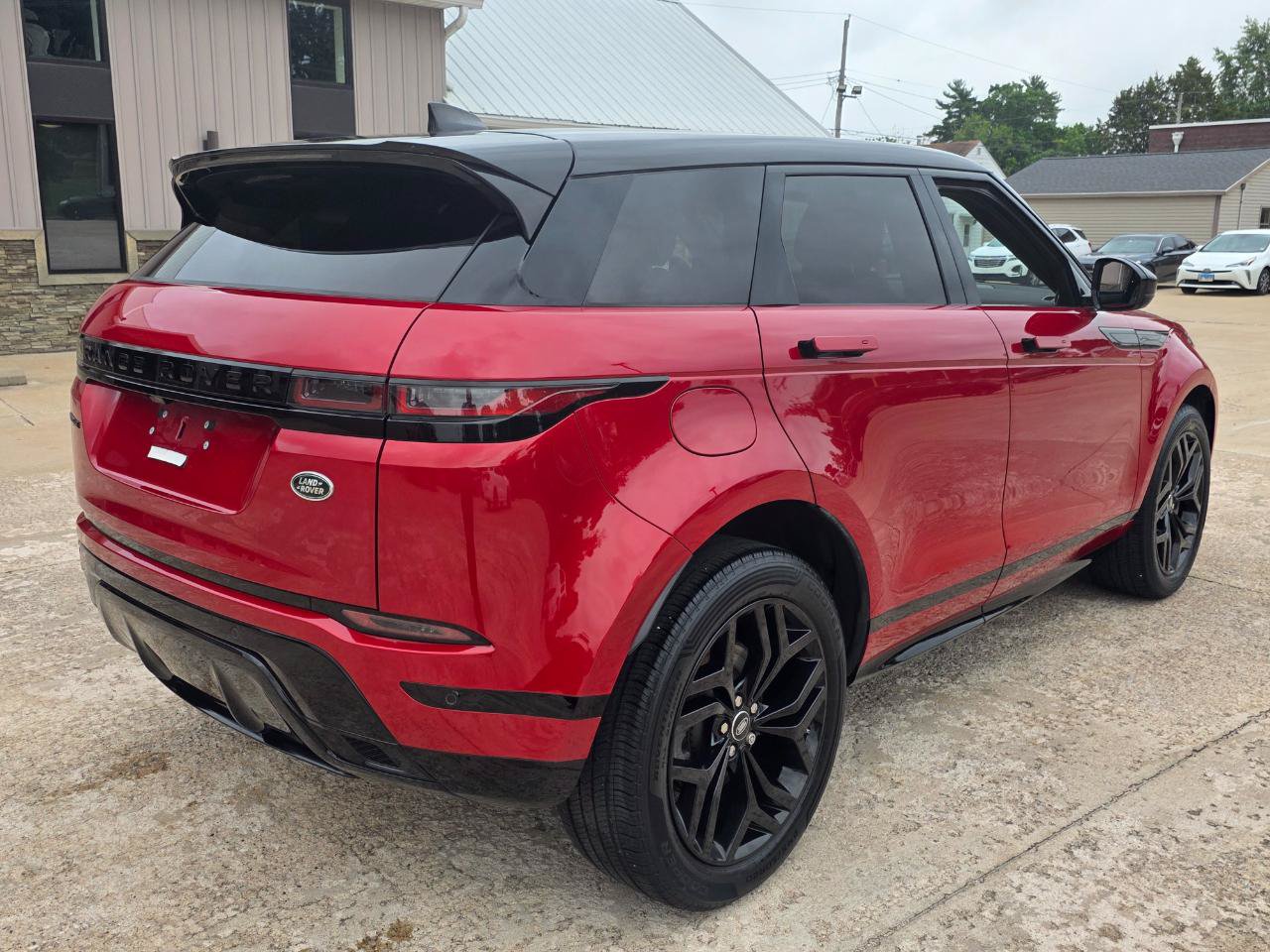 Used 2023 Land Rover Range Rover Evoque R-Dynamic S AWD/4WD image 23