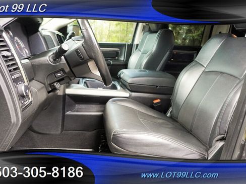 Used 2018 RAM 2500 Laramie w/ Sport Appearance Group AWD/4WD image 13