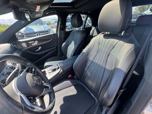 Used 2019 Mercedes-Benz E 300 4MATIC image 13