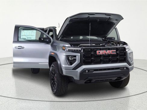Used 2026 GMC Canyon Elevation w/ Convenience Package AWD/4WD image 5