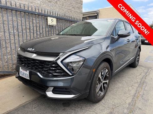 Used 2023 Kia Sportage EX FWD image 2