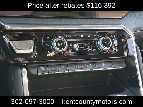 New 2026 GMC Sierra 2500 Denali w/ Denali Reserve Package AWD/4WD image 18