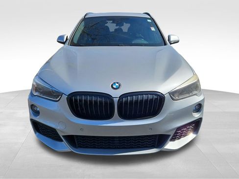 Used 2017 BMW X1 sDrive28i image 2