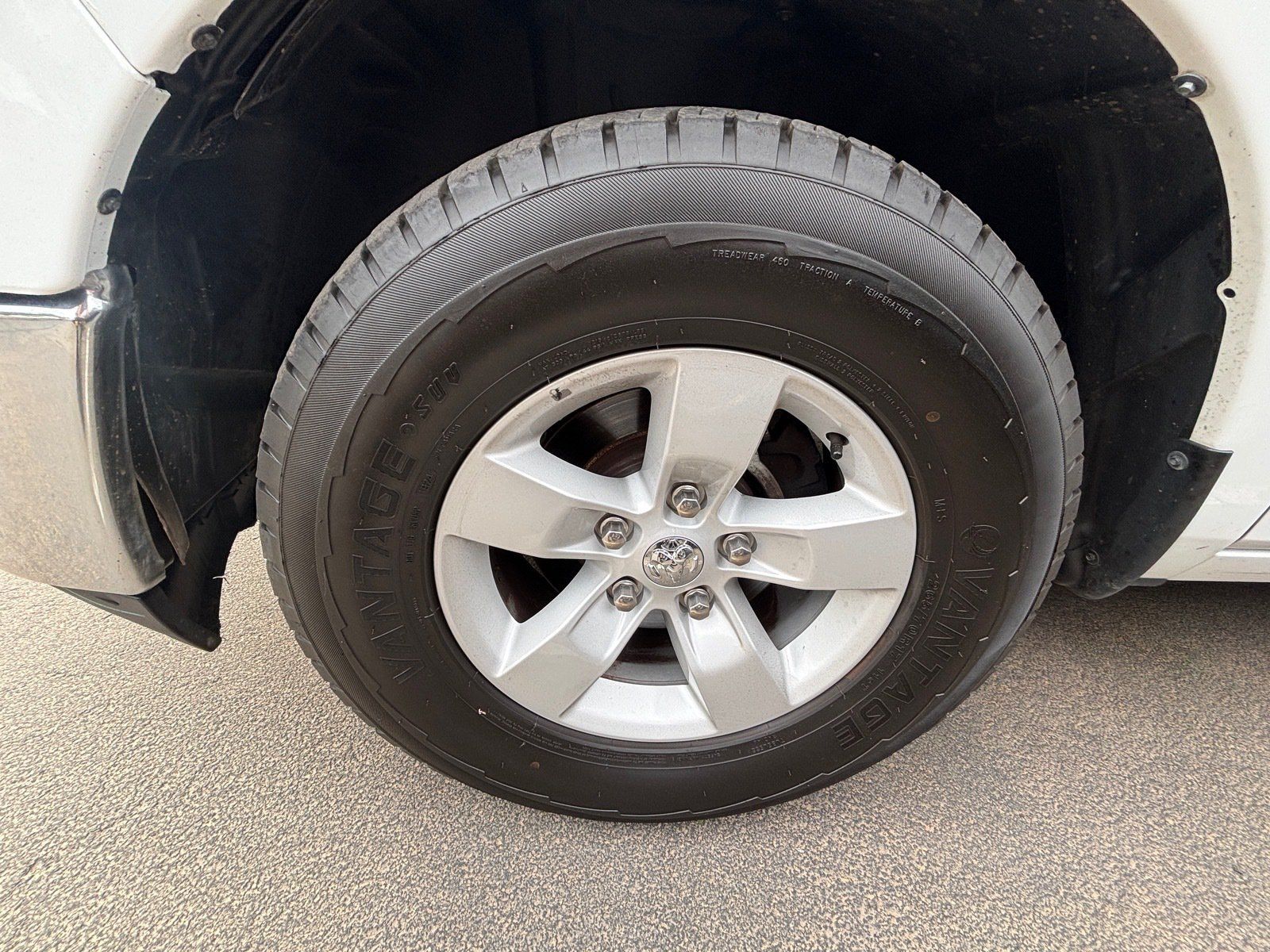 Used 2022 RAM 1500 Classic SLT RWD image 6