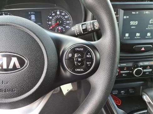 Used 2021 Kia Soul LX FWD image 20