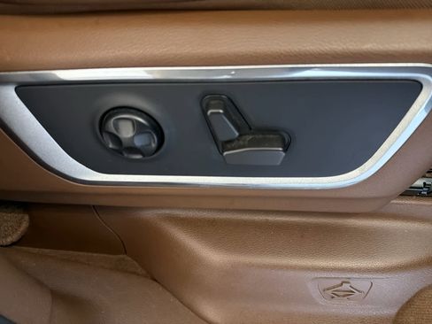 Used 2021 RAM 1500 Laramie image 27