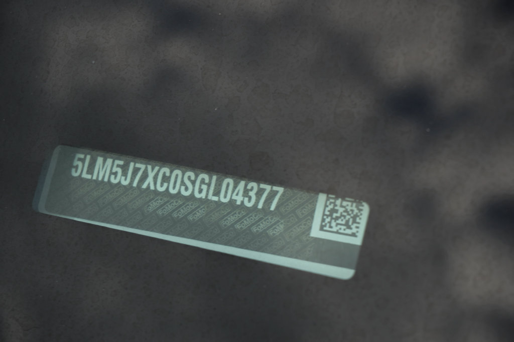 Used 2025 Lincoln Aviator Reserve w/ Equipment Group 201A AWD/4WD image 15