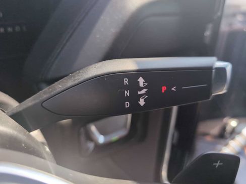 Used 2025 GMC Yukon Denali AWD/4WD image 19