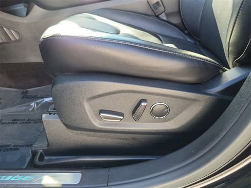 Used 2016 Ford Edge Titanium w/ Equipment Group 301A image 21