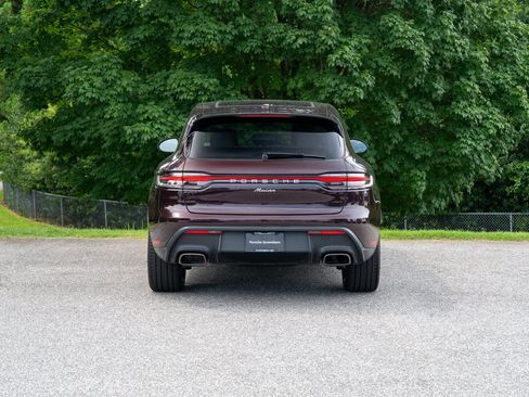 Certified 2026 Porsche Macan AWD/4WD image 6