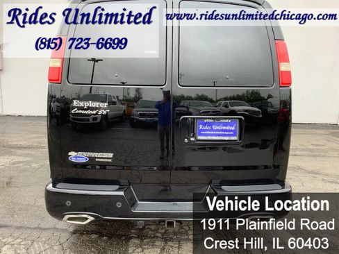 Used 2015 Chevrolet Express 2500 Extended RWD image 7