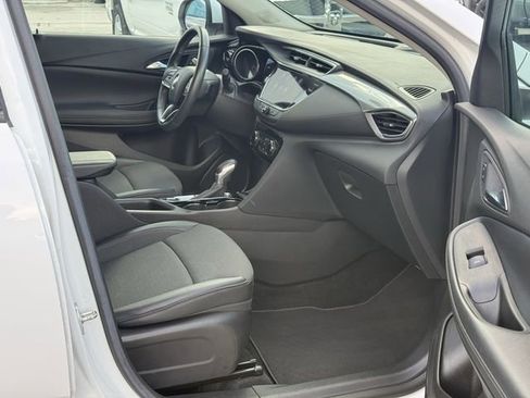 Used 2023 Buick Encore GX Preferred w/ Cold Weather Comfort Package AWD/4WD image 17