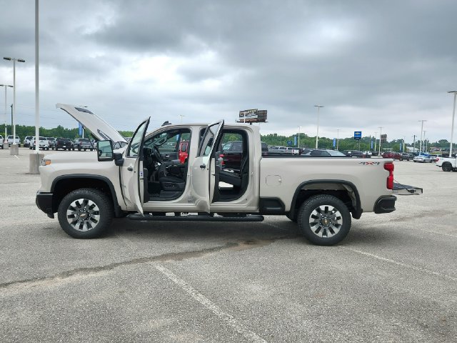 New 2026 Chevrolet Silverado 2500 Custom w/ Custom Value Package AWD/4WD image 13