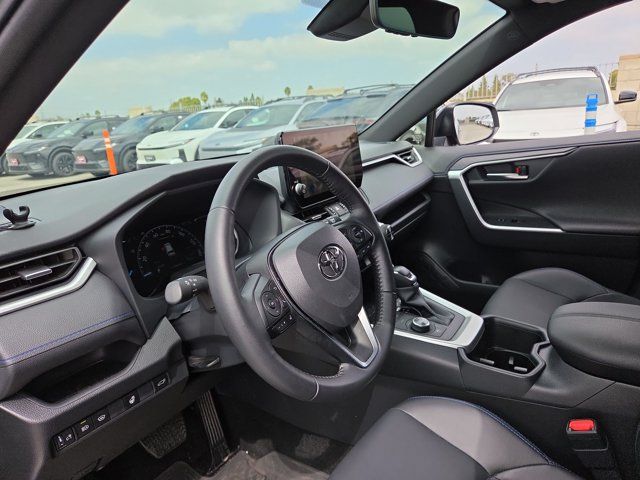 Used 2025 Toyota RAV4 XSE w/ Weather Package AWD/4WD image 10