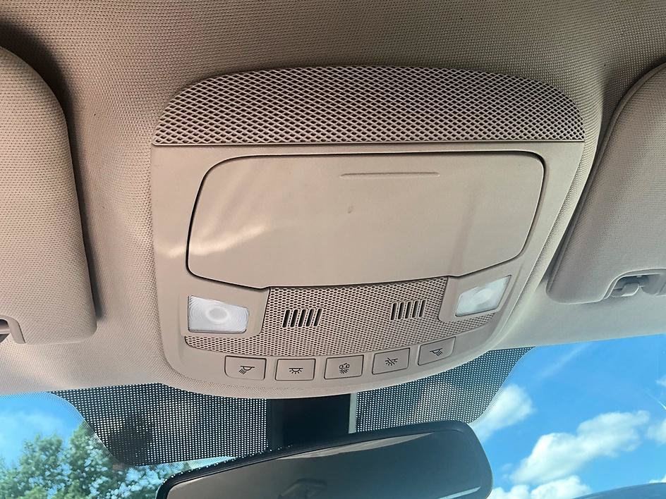 Used 2019 Lincoln MKC Select w/ MKC Climate Package FWD image 25