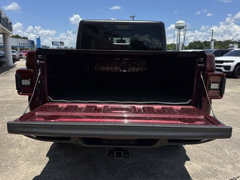 Used 2021 Jeep Gladiator Sport AWD/4WD image 8