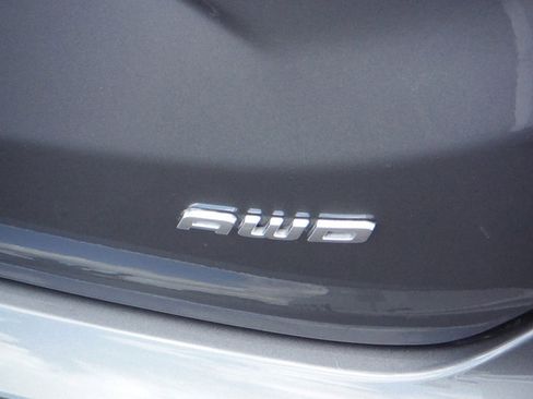 Used 2024 Ford Edge SE AWD/4WD image 8
