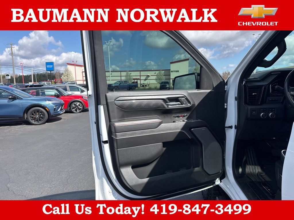 Used 2024 GMC Sierra 1500 AT4X AWD/4WD image 13