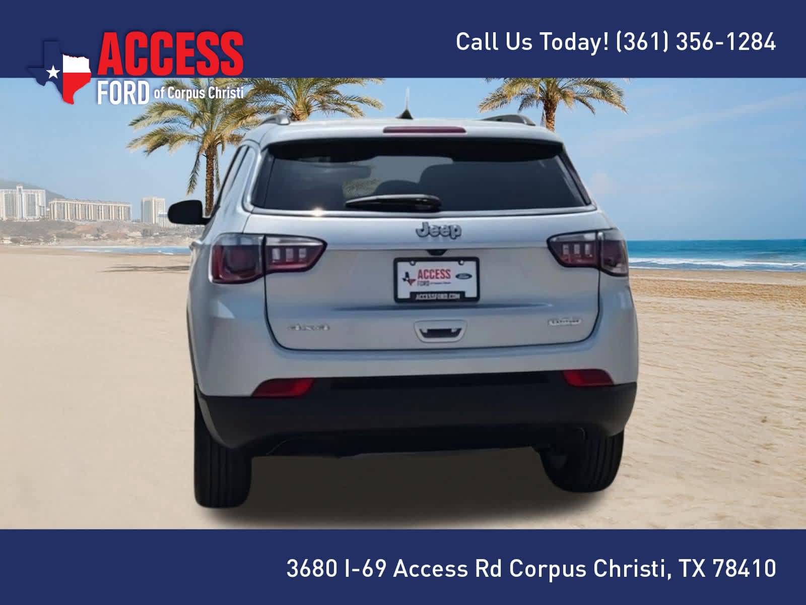 Used 2024 Jeep Compass Latitude AWD/4WD image 7