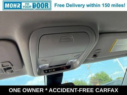 Used 2023 Chevrolet Equinox LT FWD image 33