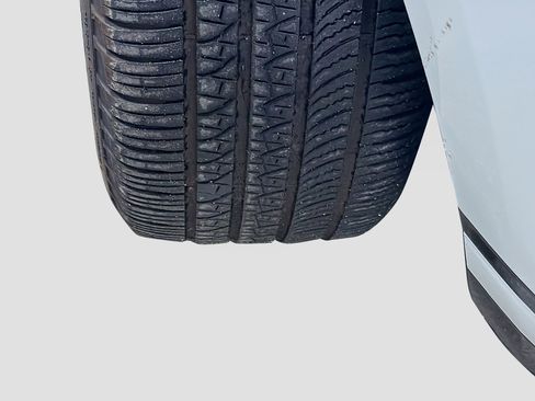 Used 2024 Land Rover Range Rover Velar Dynamic SE image 20