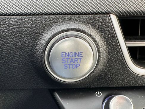 Certified 2025 Hyundai Sonata SEL image 29