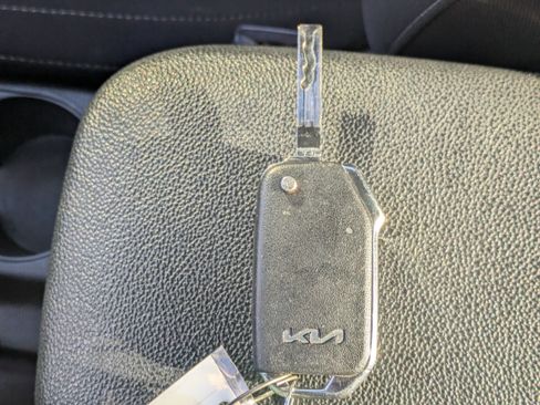 Certified 2023 Kia Forte LXS image 36