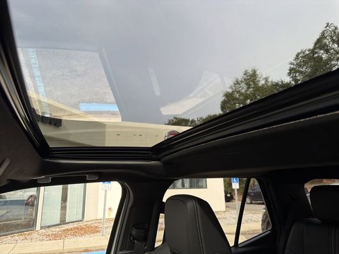 Used 2025 Toyota 4Runner Limited image 37