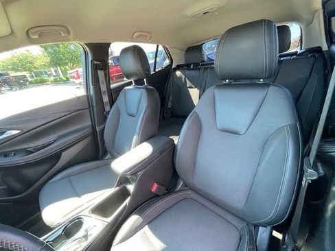 Certified 2023 Buick Encore GX Preferred w/ Cold Weather Comfort Package AWD/4WD image 17