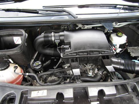 Used 2019 Mercedes-Benz Sprinter 170 image 26