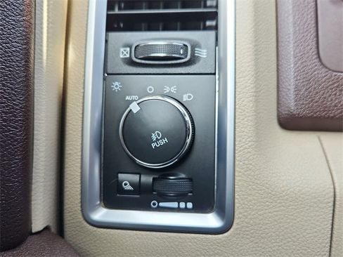 Used 2015 RAM 1500 Outdoorsman image 26