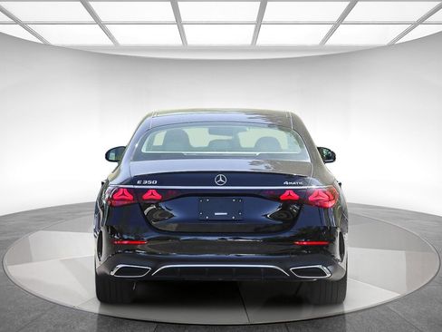 New 2026 Mercedes-Benz E 350 4MATIC Sedan image 3