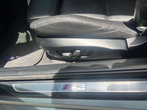 Used 2013 BMW M3 Convertible RWD image 16