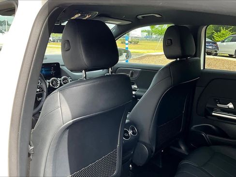 Used 2023 Mercedes-Benz GLA 250 image 22