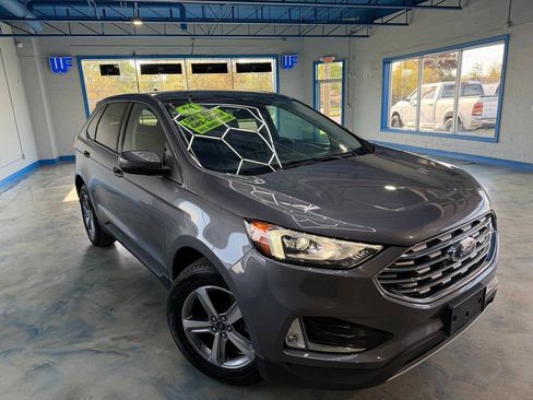Used 2021 Ford Edge SEL w/ Convenience Package AWD/4WD image 6