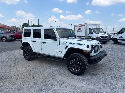 Used 2021 Jeep Wrangler Unlimited Rubicon 4xe w/ Steel Bumper Group AWD/4WD image 16