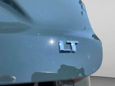 Used 2026 Chevrolet Trax LT FWD image 17