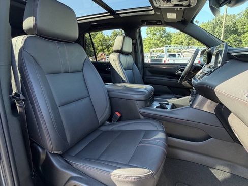 Used 2024 Chevrolet Tahoe RST w/ Luxury Package AWD/4WD image 22