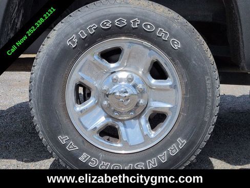 Used 2017 RAM 2500 Tradesman w/ Chrome Appearance Group image 12