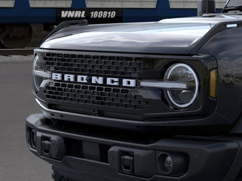 New 2026 Ford Bronco Badlands AWD/4WD image 19