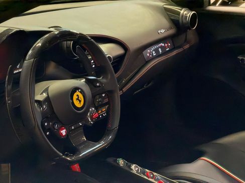 Used 2020 Ferrari F8 Tributo RWD image 41