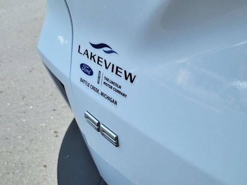 Certified 2022 Ford Escape SE w/ SE Sport Appearance Package AWD/4WD image 26