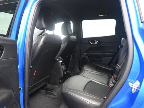 Used 2025 Jeep Compass Trailhawk AWD/4WD image 25